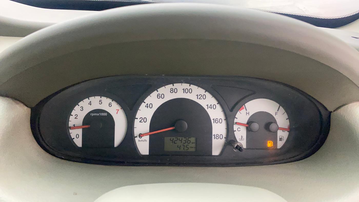2013 Mahindra Quanto C6, Diesel, Manual, 42,389 km, Odometer Image