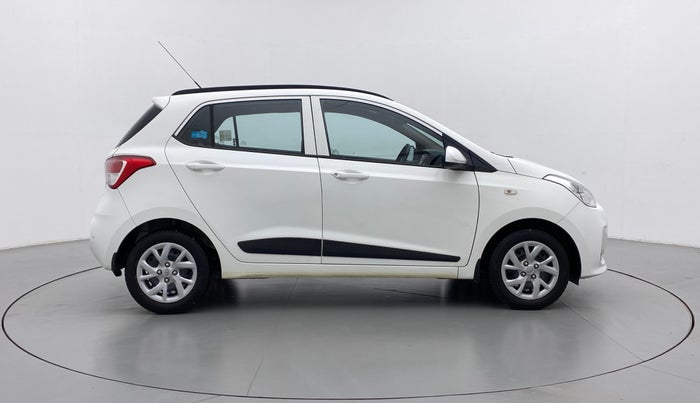 2019 Hyundai Grand i10 MAGNA 1.2 KAPPA VTVT, Petrol, Manual, 14,719 km, Right Side View