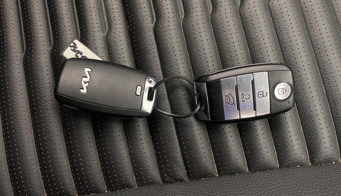 2023 KIA SONET GTX PLUS 1.0 DCT, Petrol, Automatic, 33,929 km, Key Close Up