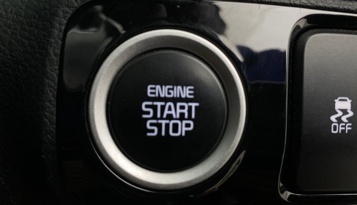 2023 KIA SONET GTX PLUS 1.0 DCT, Petrol, Automatic, 33,929 km, Keyless Start/ Stop Button