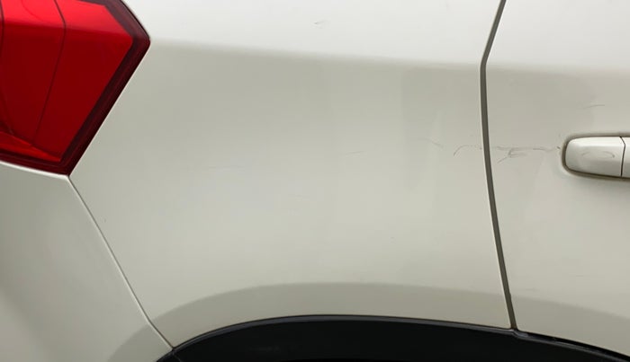 2018 Maruti Vitara Brezza ZDI AMT, Diesel, Automatic, 45,717 km, Right quarter panel - Minor scratches