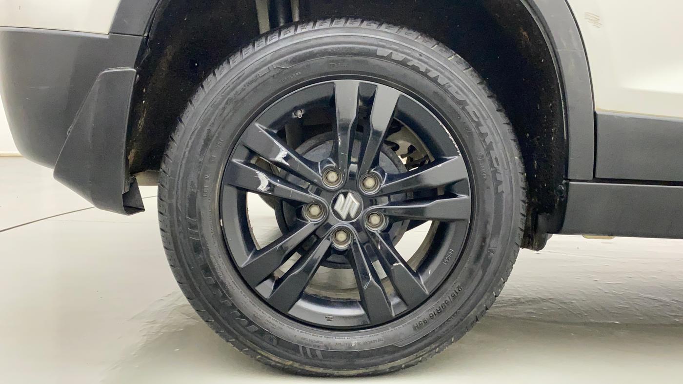 2018 Maruti Vitara Brezza ZDI AMT, Diesel, Automatic, 45,717 km, Right Rear Wheel