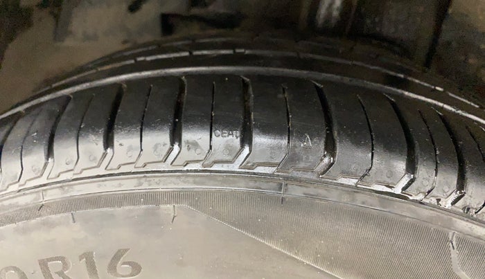 2020 Tata NEXON XZ PLUS PETROL, Petrol, Manual, 81,512 km, Left Front Tyre Tread