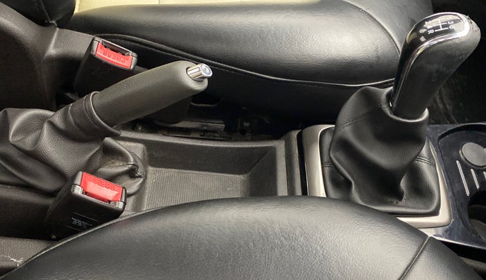 2016 Tata Zest XMS RT, Petrol, Manual, 61,550 km, Gear Lever