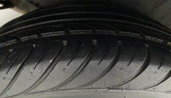 2012 Hyundai i20 ASTA 1.2, Petrol, Manual, 73,232 km, Right Rear Tyre Tread