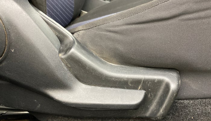 2020 Maruti Baleno DELTA PETROL 1.2, Petrol, Manual, 73,800 km, Driver Side Adjustment Panel