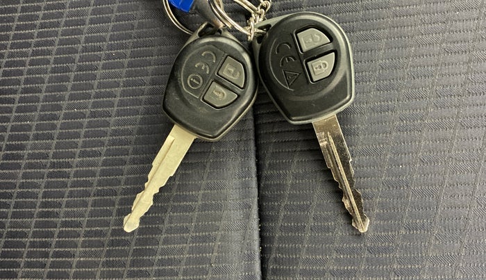 2020 Maruti Baleno DELTA PETROL 1.2, Petrol, Manual, 73,800 km, Key Close Up