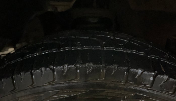 2019 Mahindra Scorpio S3, Diesel, Manual, 96,508 km, Right Front Tyre Tread