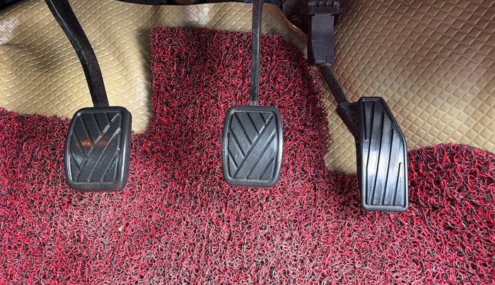 2021 Maruti Baleno ZETA PETROL 1.2, Petrol, Manual, 50,037 km, Pedals