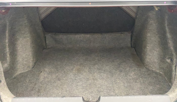 2015 Honda City 1.5L I-VTEC SV CVT, Petrol, Automatic, 1,07,354 km, Boot Inside