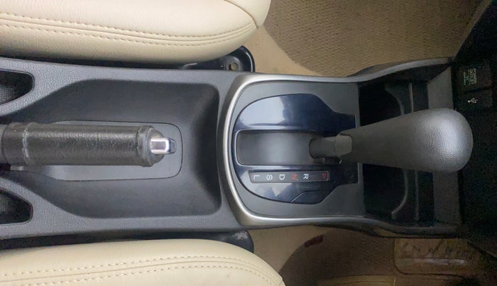 2015 Honda City 1.5L I-VTEC SV CVT, Petrol, Automatic, 1,07,354 km, Gear Lever