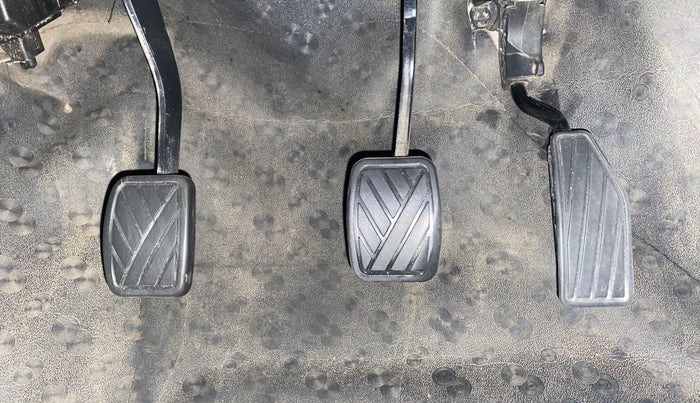 2023 Maruti New Wagon-R VXI CNG 1.0, CNG, Manual, 92,915 km, Pedals