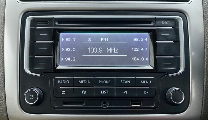 2015 Volkswagen Vento HIGHLINE PETROL, Petrol, Manual, 26,435 km, Infotainment System