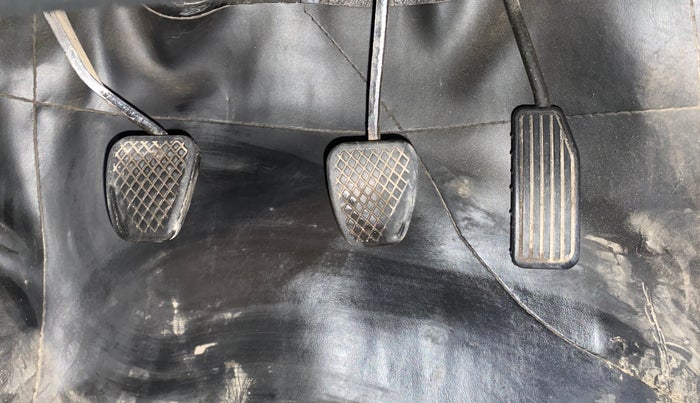 2013 Honda Amaze 1.2L I-VTEC EX, Petrol, Manual, 51,902 km, Pedals