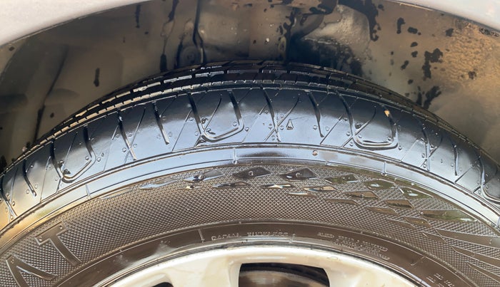 2018 Ford Ecosport TITANIUM 1.5L DIESEL, Diesel, Manual, 70,158 km, Right Front Tyre Tread