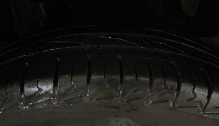 2015 Honda Amaze 1.2L I-VTEC S, Petrol, Manual, 57,418 km, Right Rear Tyre Tread