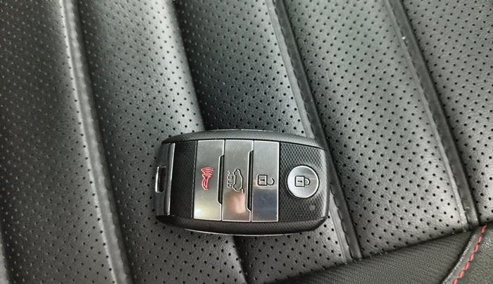 2019 KIA SELTOS GTX AT 1.4 PETROL, Petrol, Automatic, 31,282 km, Key Close Up
