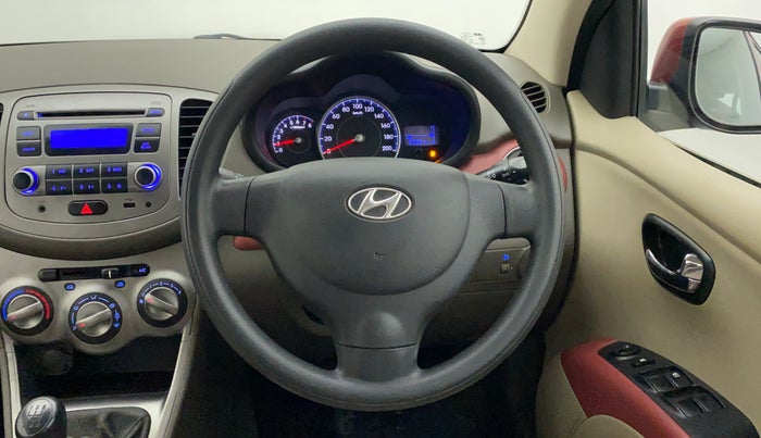 2013 Hyundai i10 MAGNA 1.2, Petrol, Manual, 29,331 km, Steering Wheel Close Up