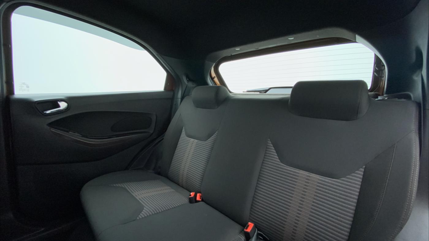 2018 Ford FREESTYLE TITANIUM 1.5 TDCI, Diesel, Manual, 29,144 km, Right Side Rear Door Cabin