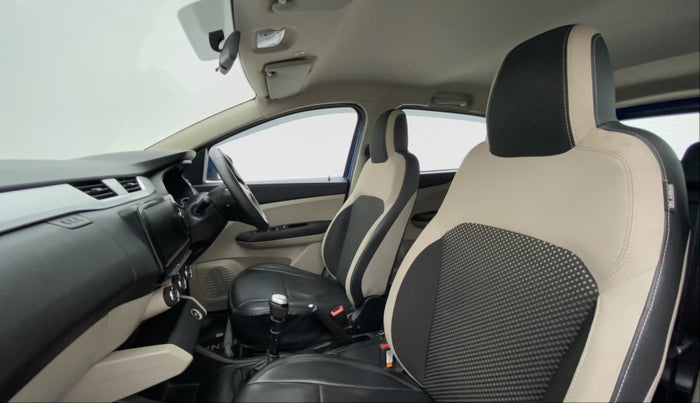 2019 Renault TRIBER RXZ, Petrol, Manual, 86,065 km, Right Side Front Door Cabin