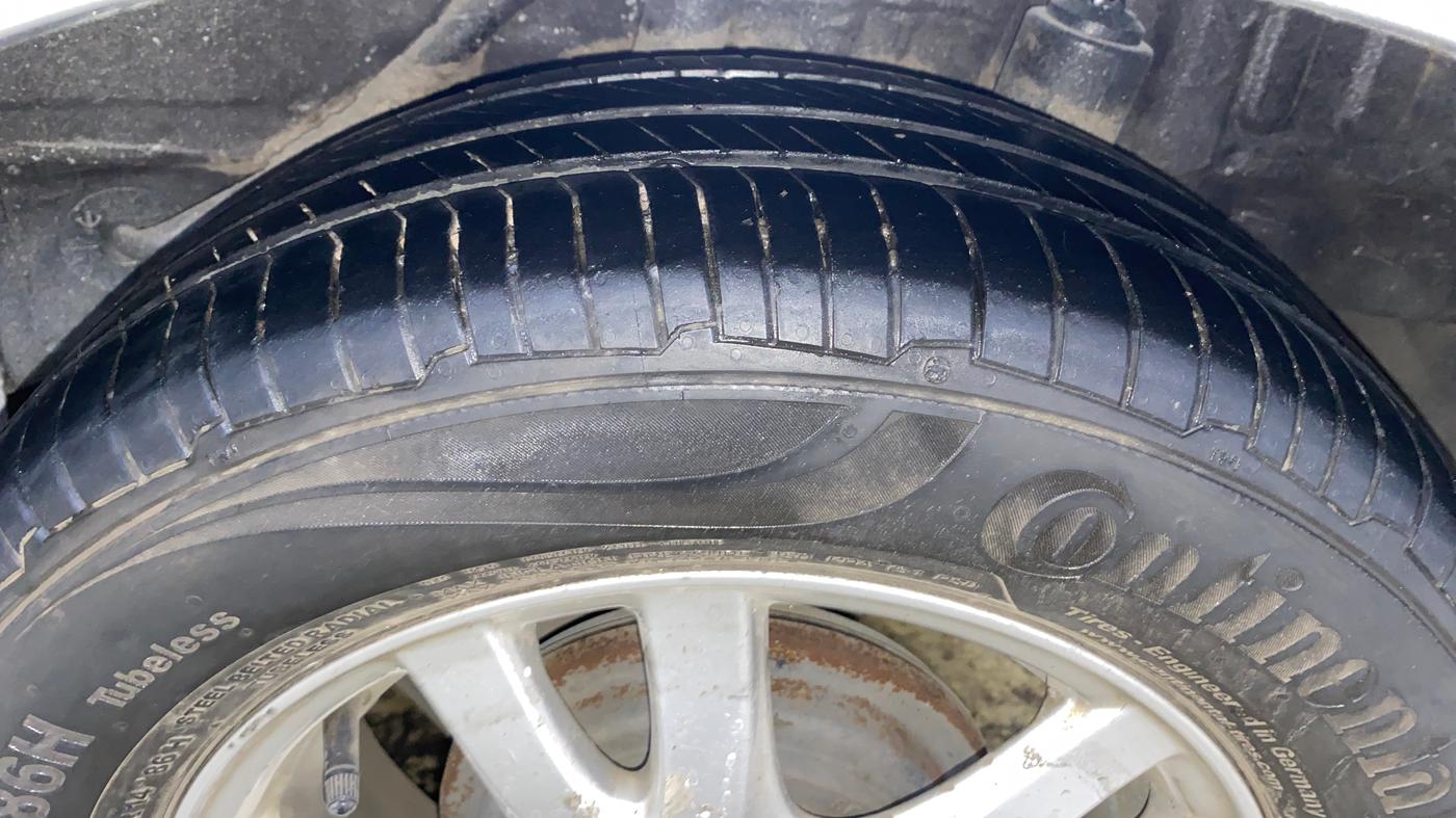 2015 Honda Brio VX AT, Petrol, Automatic, 66,583 km, Left Rear Tyre Tread