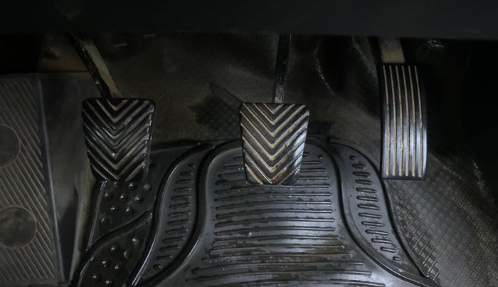 2016 Hyundai Elite i20 MAGNA 1.2, Petrol, Manual, 37,637 km, Pedals