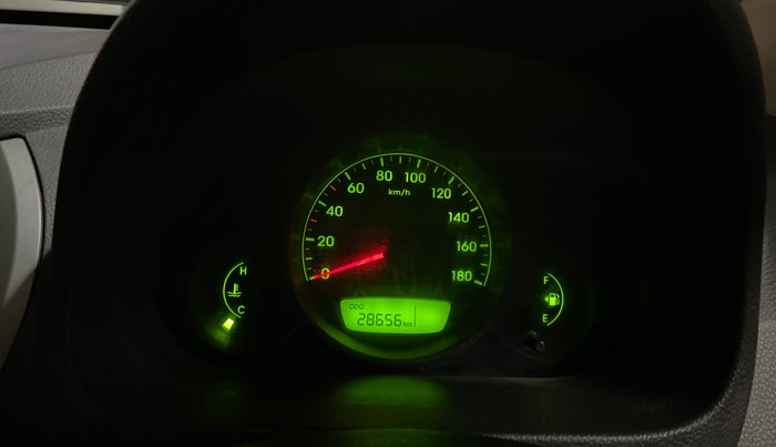 2017 Hyundai Eon ERA +, Petrol, Manual, 28,643 km, Odometer Image
