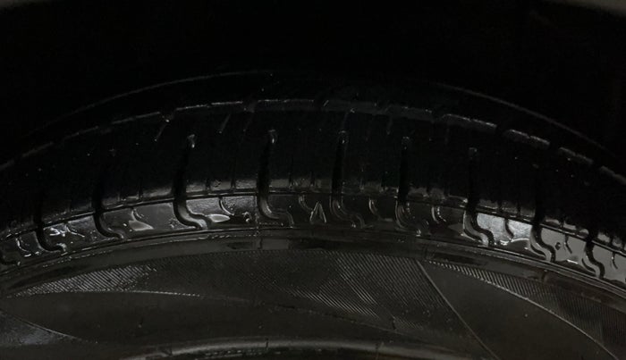 2019 Hyundai GRAND I10 NIOS MAGNA 1.2 KAPPA VTVT, Petrol, Manual, 46,287 km, Right Front Tyre Tread