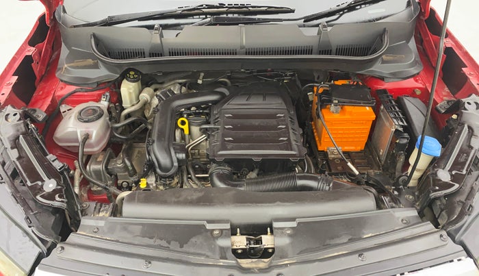 2021 Skoda KUSHAQ AMBITION 1.0L TSI AT, Petrol, Automatic, 38,479 km, Engine View