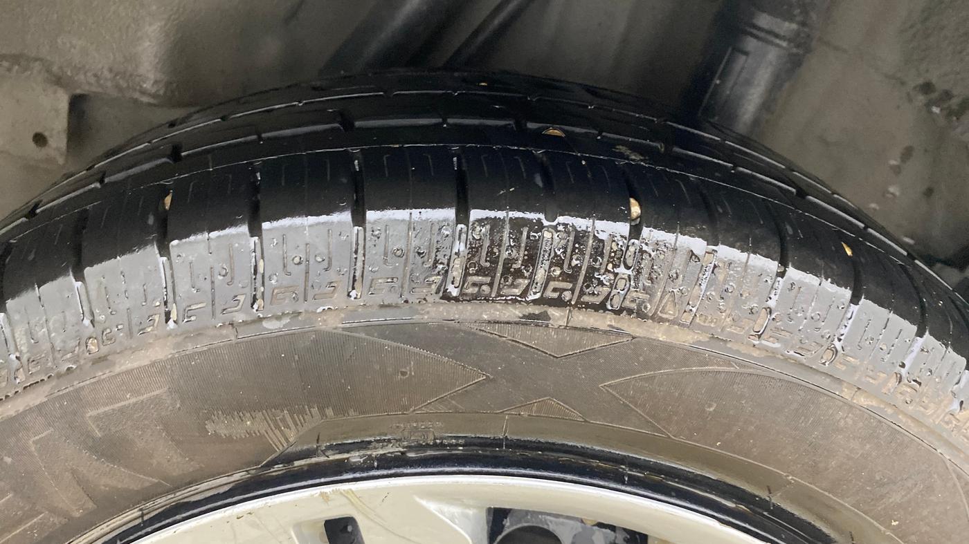 2015 Honda City 1.5L I-DTEC SV, Diesel, Manual, 1,44,016 km, Left Rear Tyre Tread