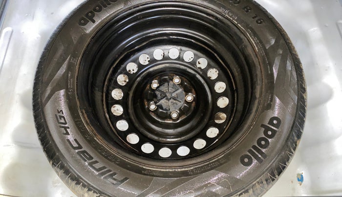 2017 Maruti Vitara Brezza ZDI, Diesel, Manual, 80,118 km, Spare Tyre