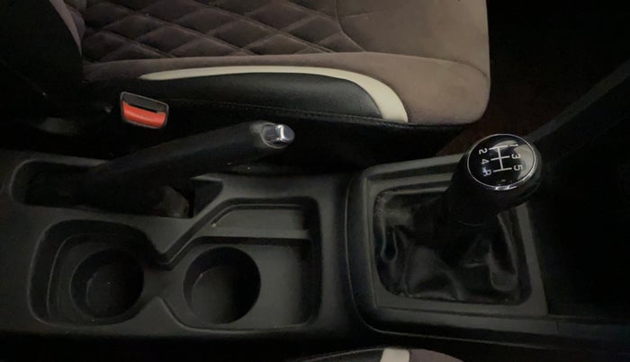 2017 Maruti Vitara Brezza ZDI, Diesel, Manual, 80,118 km, Gear Lever