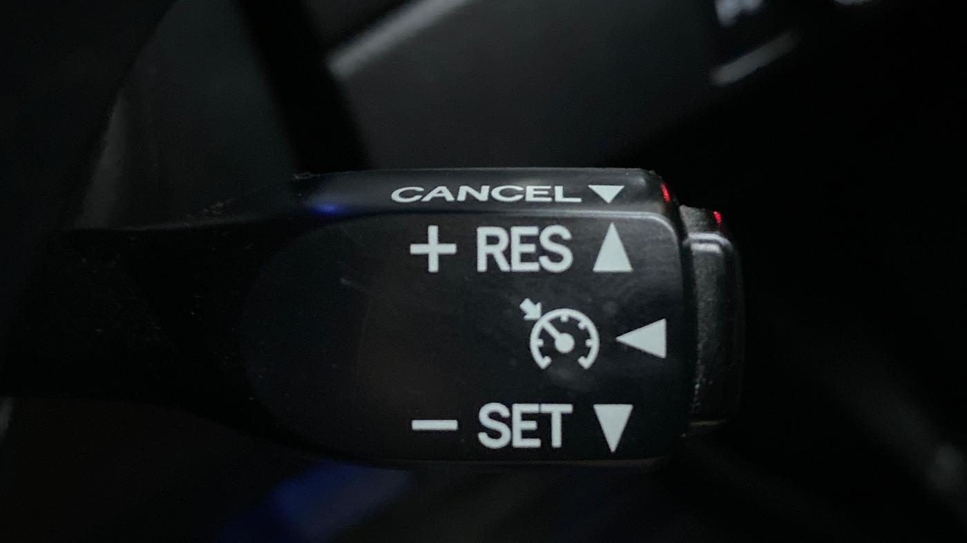 2017 Toyota Corolla Altis VL AT, CNG, Automatic, 96,186 km, Adaptive Cruise Control