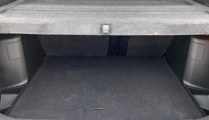 2020 Maruti Vitara Brezza ZXI, Petrol, Manual, 32,136 km, Boot Inside