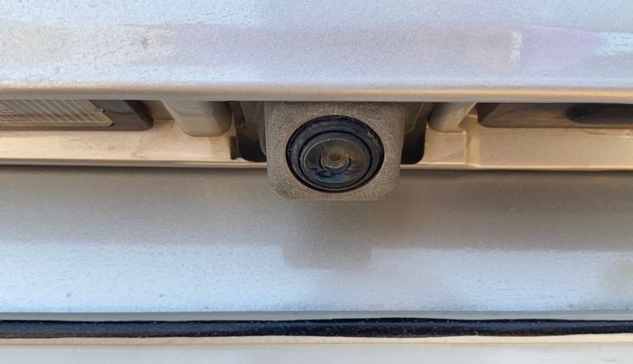 2020 Renault TRIBER RXZ, Petrol, Manual, 40,968 km, Parking Camera