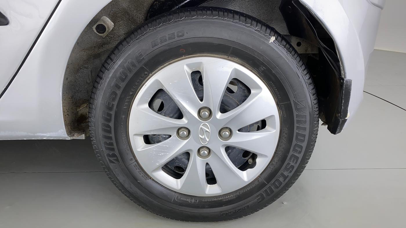 2012 Hyundai i10 MAGNA 1.2 KAPPA2, Petrol, Manual, 39,842 km, Left Rear Wheel