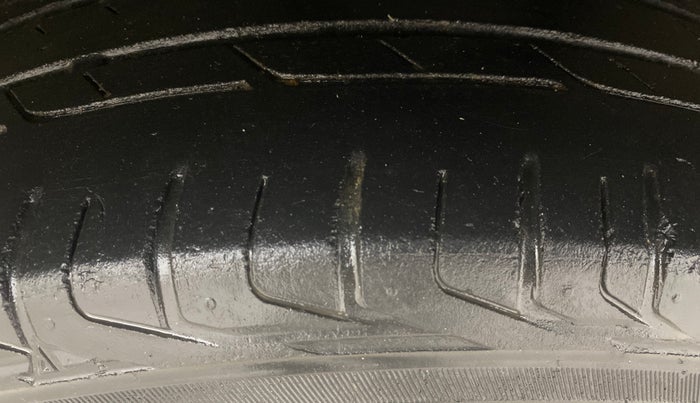 2018 Tata NEXON XZ PLUS DIESEL, Diesel, Manual, 71,756 km, Left Front Tyre Tread