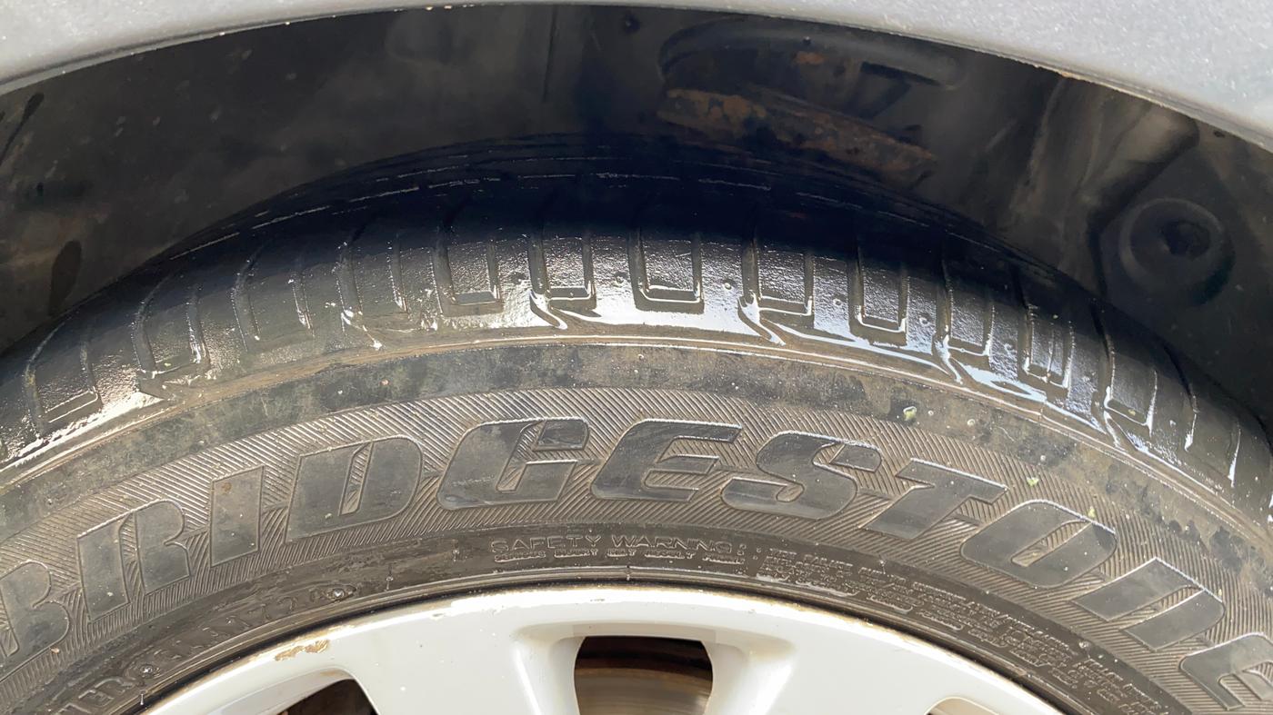 2023 MG ASTOR SUPER 1.5 MT, Petrol, Manual, 84,705 km, Left Front Tyre Tread