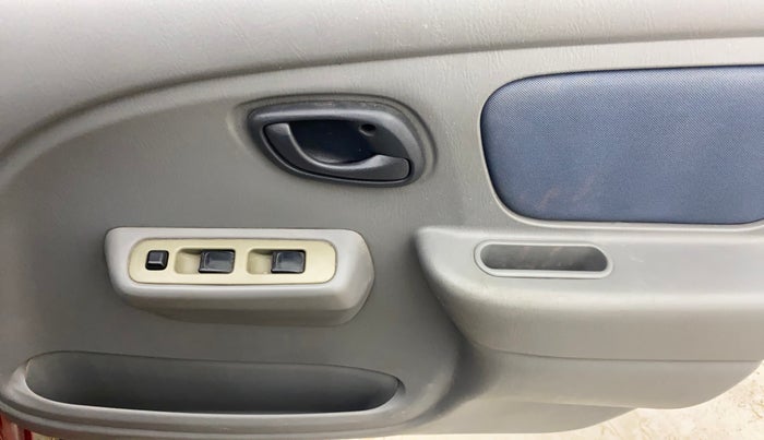 2014 Maruti Alto K10 VXI, Petrol, Manual, 65,833 km, Driver Side Door Panels Control