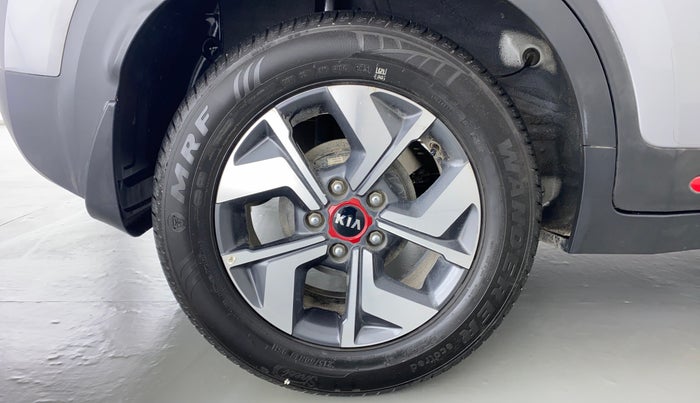 2021 KIA SONET GTX PLUS 1.5D  MT, Diesel, Manual, 14,871 km, Right Rear Wheel