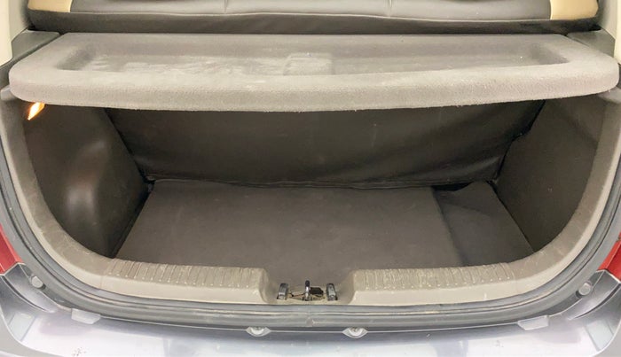 2011 Hyundai i10 SPORTZ 1.2, Petrol, Manual, Boot Inside