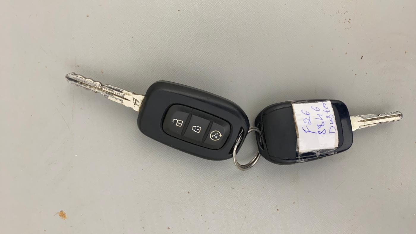 2020 Renault Duster RXZ 1.3 TURBO PETROL MT, Petrol, Manual, 48,014 km, Key Close Up