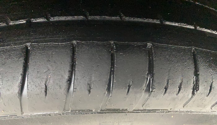 2020 Renault Duster RXZ 1.3 TURBO PETROL MT, Petrol, Manual, 47,967 km, Left Front Tyre Tread