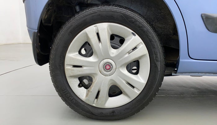 2016 Maruti Wagon R 1.0 VXI AMT, Petrol, Automatic, 59,424 km, Right Rear Wheel