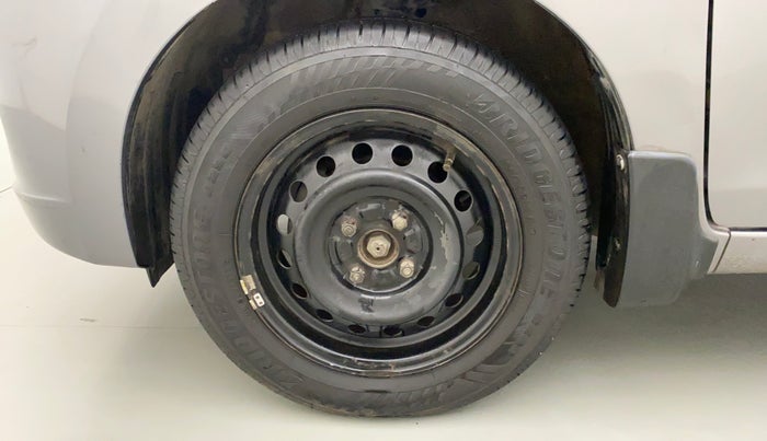 2017 Maruti Celerio VXI CNG, CNG, Manual, 48,726 km, Left Front Wheel