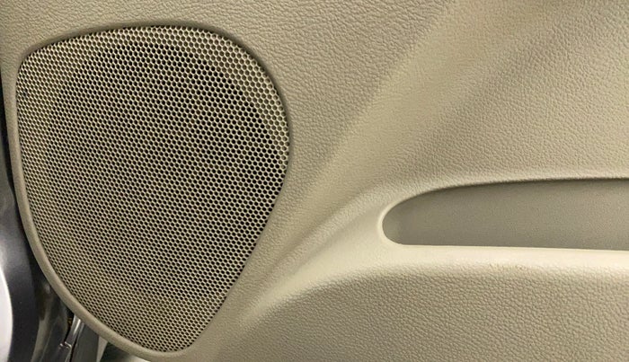 2017 Maruti Celerio VXI CNG, CNG, Manual, 48,726 km, Speaker