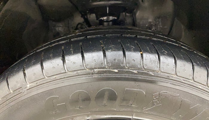 2019 Hyundai Elite i20 MAGNA PLUS 1.2, Petrol, Manual, 22,553 km, Right Front Tyre Tread