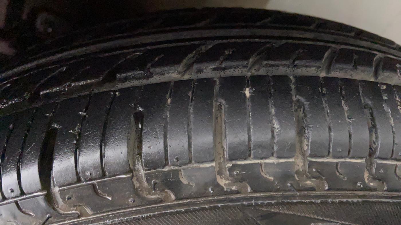 2018 Datsun Redi Go 1.0 S AT, Petrol, Automatic, 6,469 km, Left Rear Tyre Tread