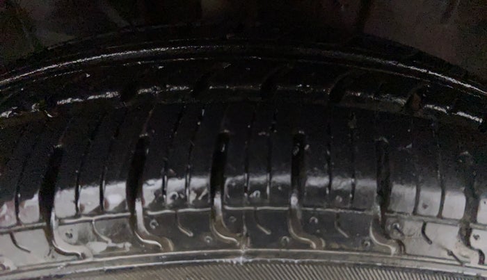 2018 Datsun Redi Go 1.0 S AT, Petrol, Automatic, 6,469 km, Right Front Tyre Tread