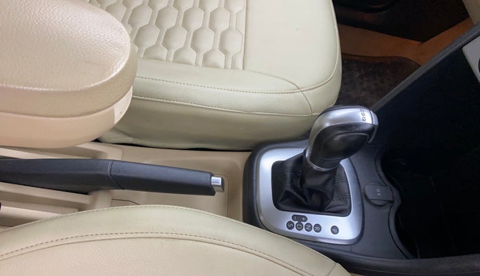 2019 Volkswagen Ameo HIGHLINE PLUS 1.5L AT 16 ALLOY, Diesel, Automatic, 59,455 km, Gear Lever